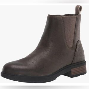 UGG Women's Harrison Chelsea Boot